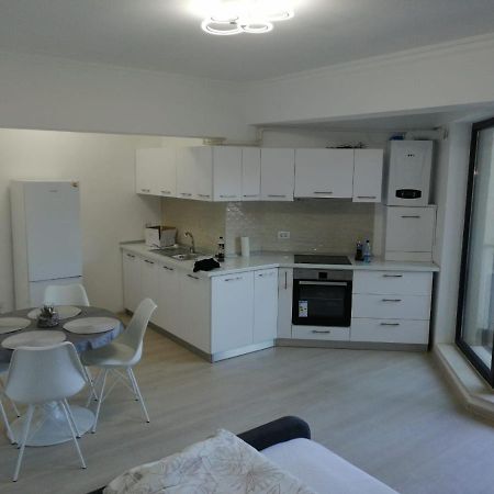 Studio Sebastian Lägenhet Mamaia Exteriör bild
